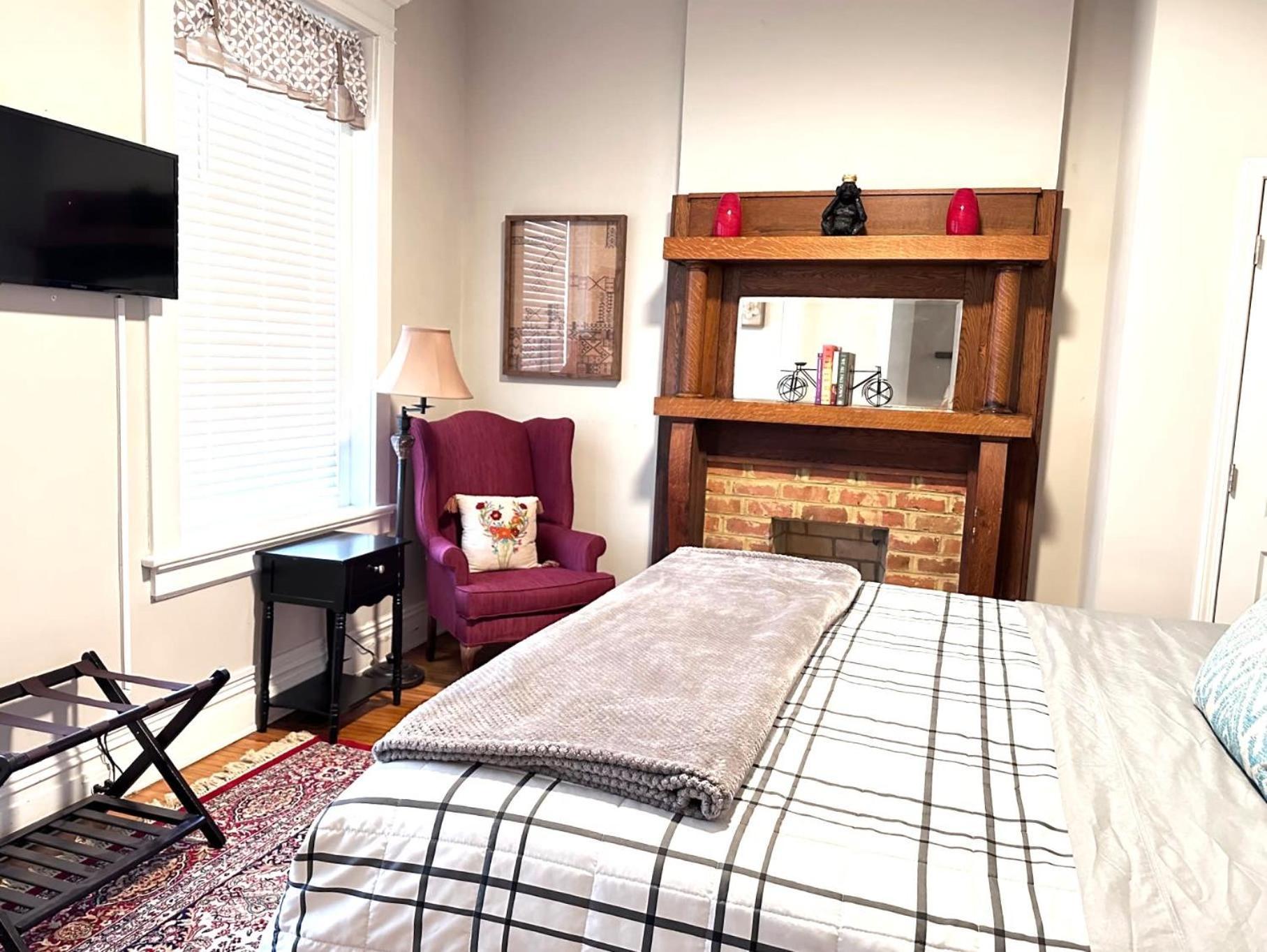 E1 Centrally Located In Carytown Fully Fenced Richmond Exterior foto